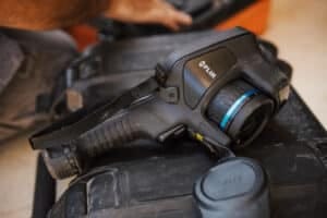 מצלמה תרמית לאיתור נזילה