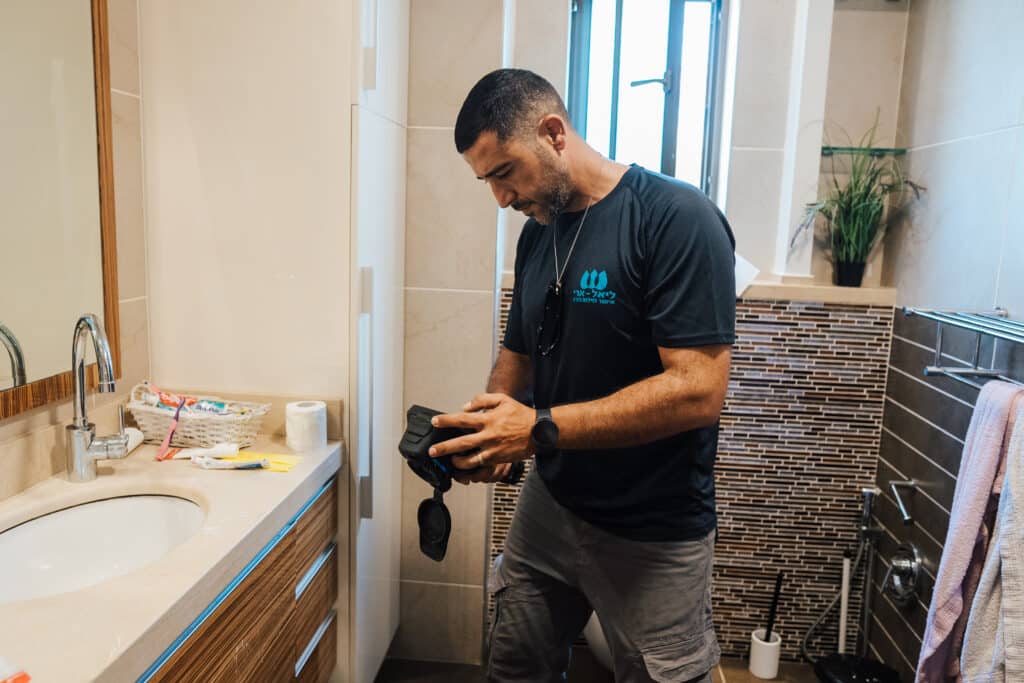 תיקון ואיתור נזילות - איתנים שיקום מבנים